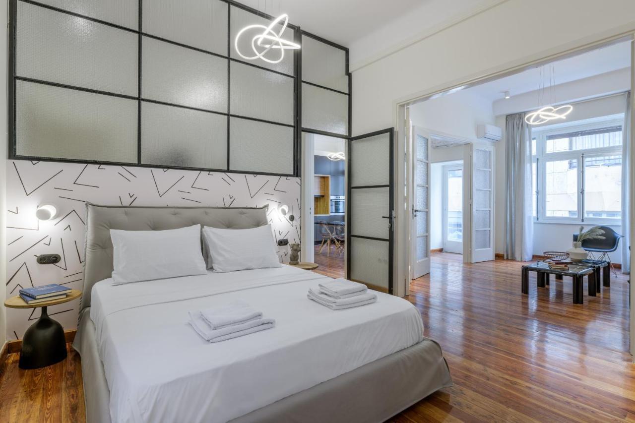 شقة 3Bdr Modern Design & Bright Interiors In Plaka أثينا المظهر الخارجي الصورة