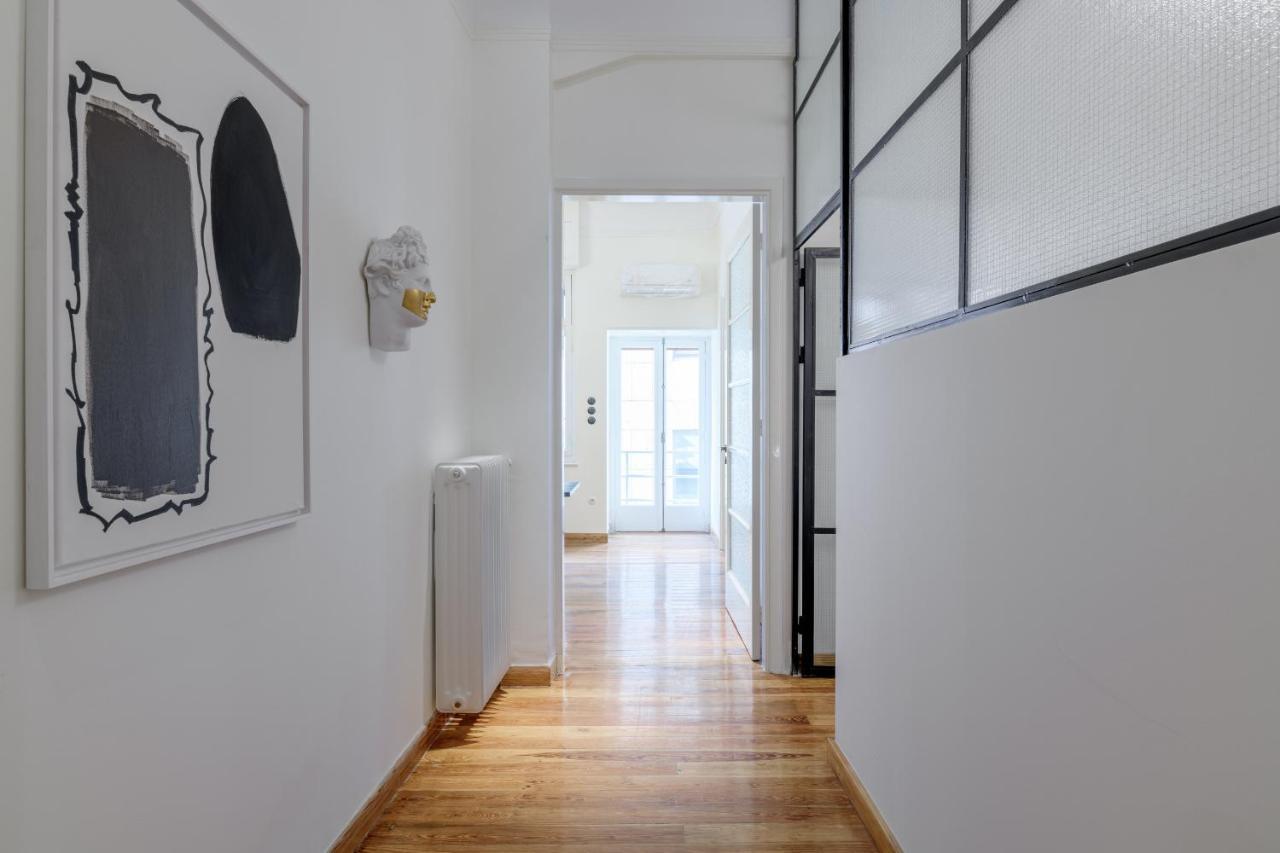 شقة 3Bdr Modern Design & Bright Interiors In Plaka أثينا المظهر الخارجي الصورة
